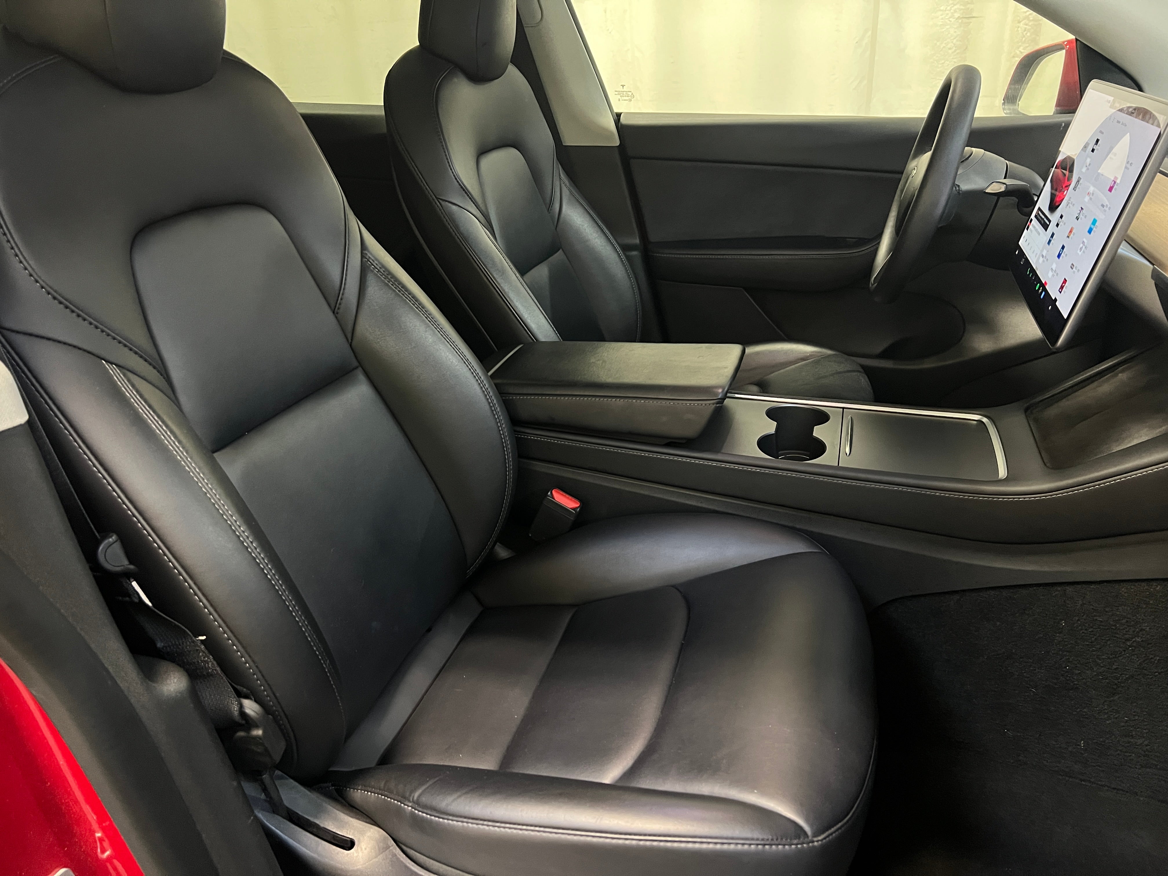 Used 2022 Tesla Model Y Performance with VIN 7SAYGDEF3NF347403 for sale in Kansas City