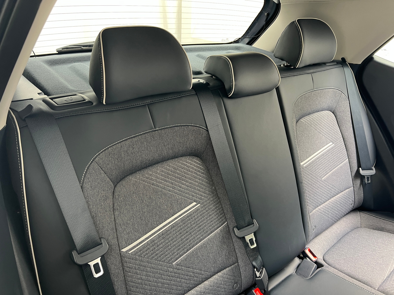 Thumbnail: 2022 Hyundai Venue - 5