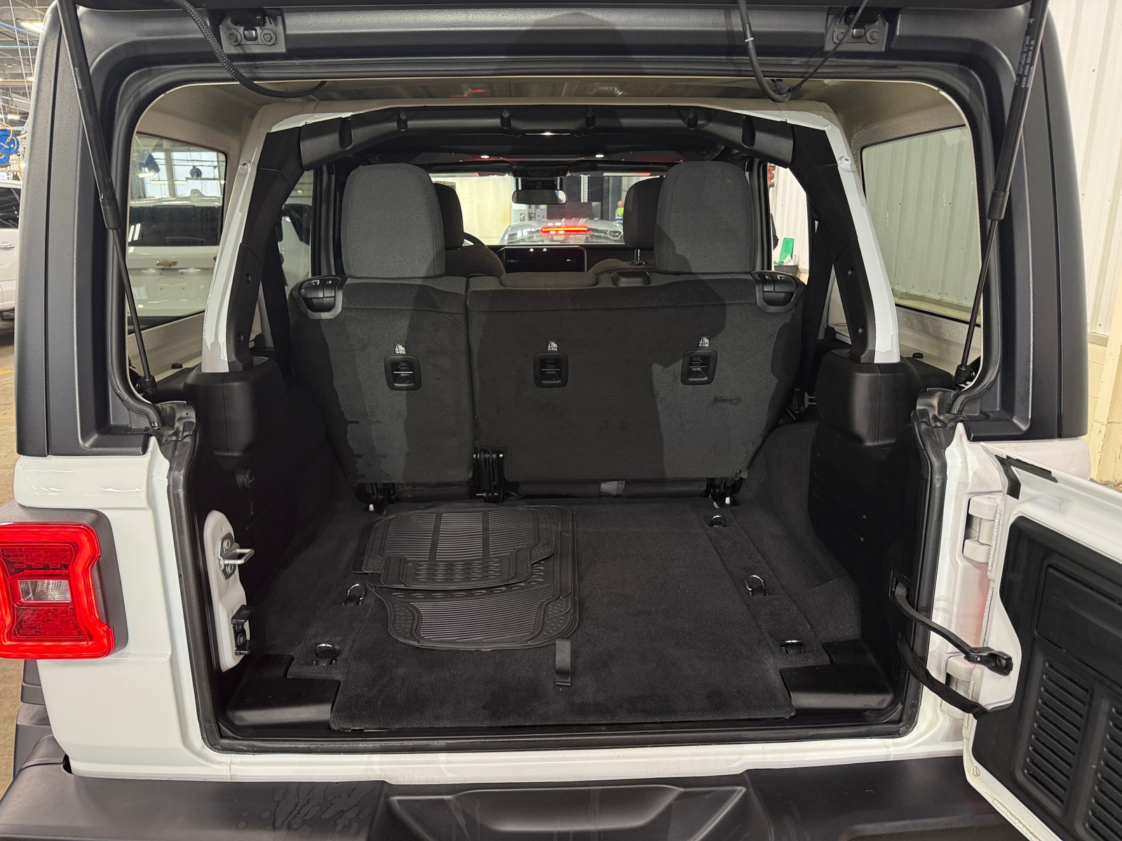 Thumbnail: 2025 Jeep Wrangler - 7