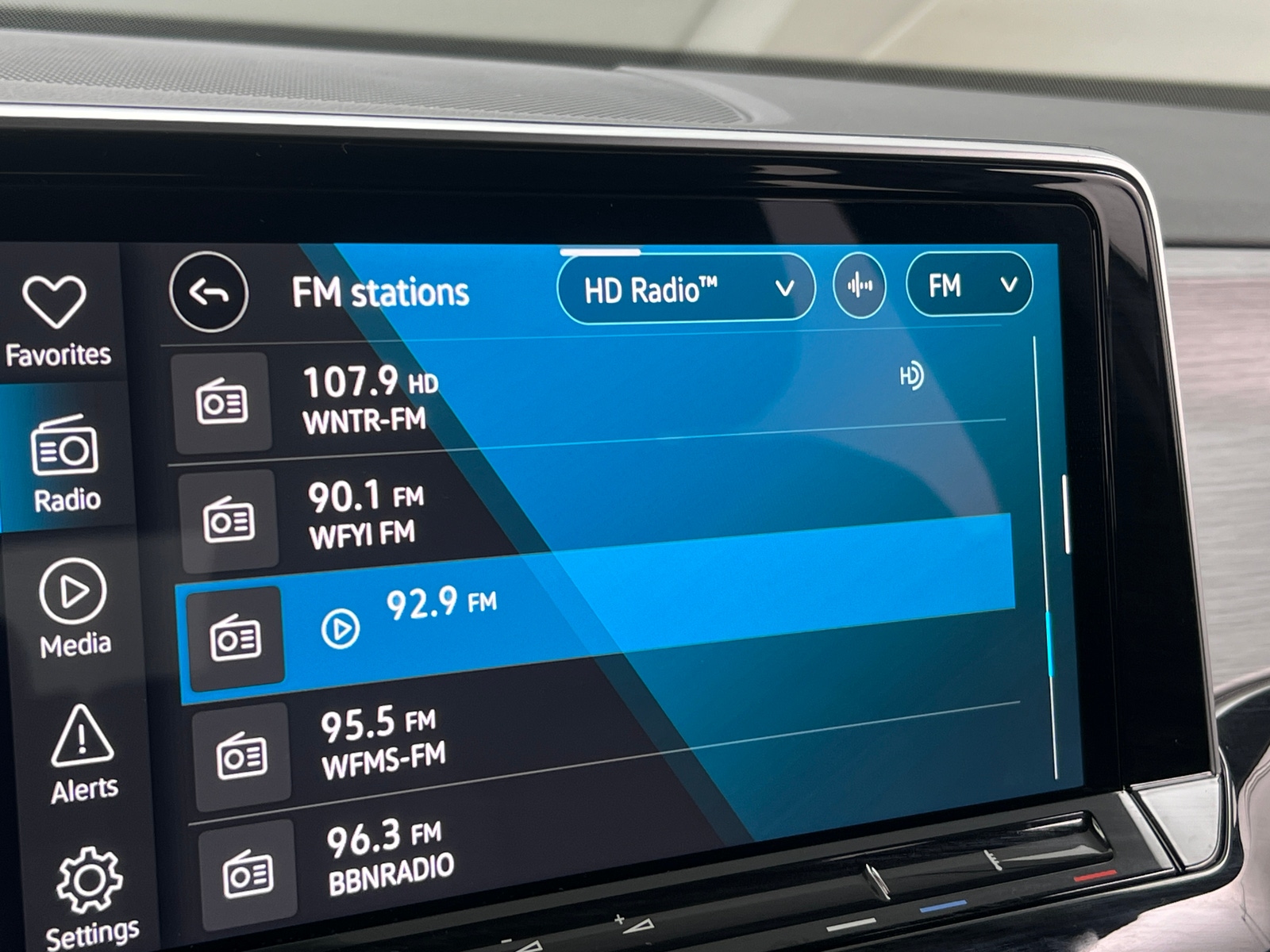 Thumbnail: 2025 Volkswagen Atlas - 3