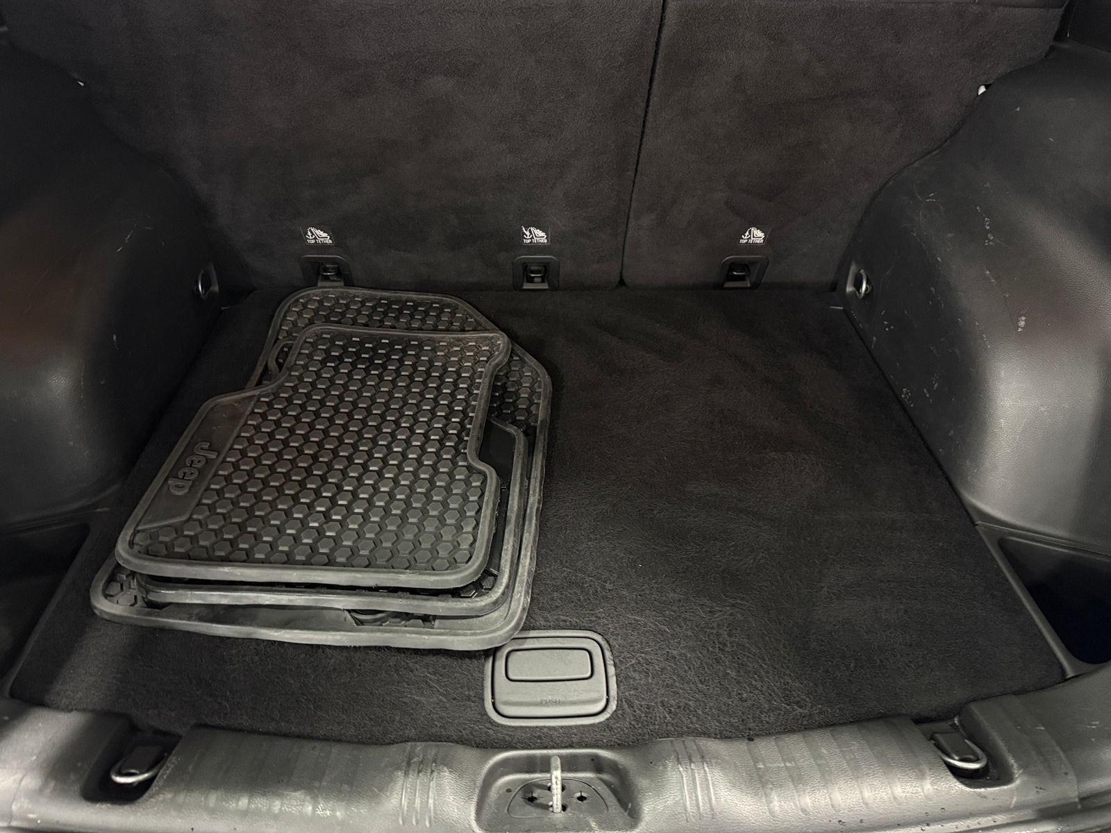 Thumbnail: 2020 Jeep Compass - 6