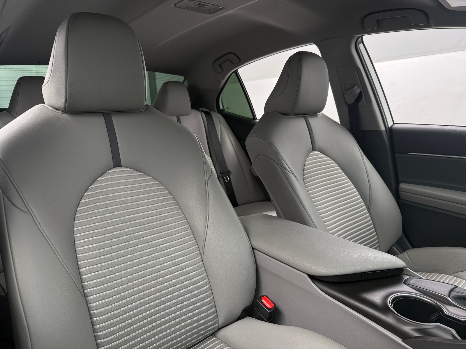 Thumbnail: 2021 Toyota Camry - 2