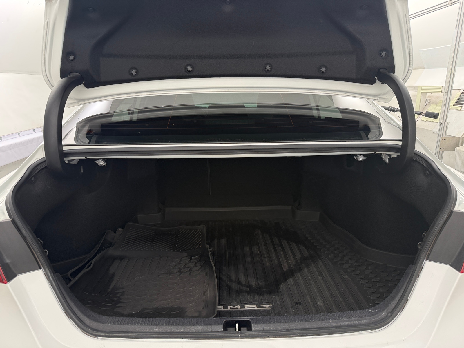 Thumbnail: 2021 Toyota Camry - 7