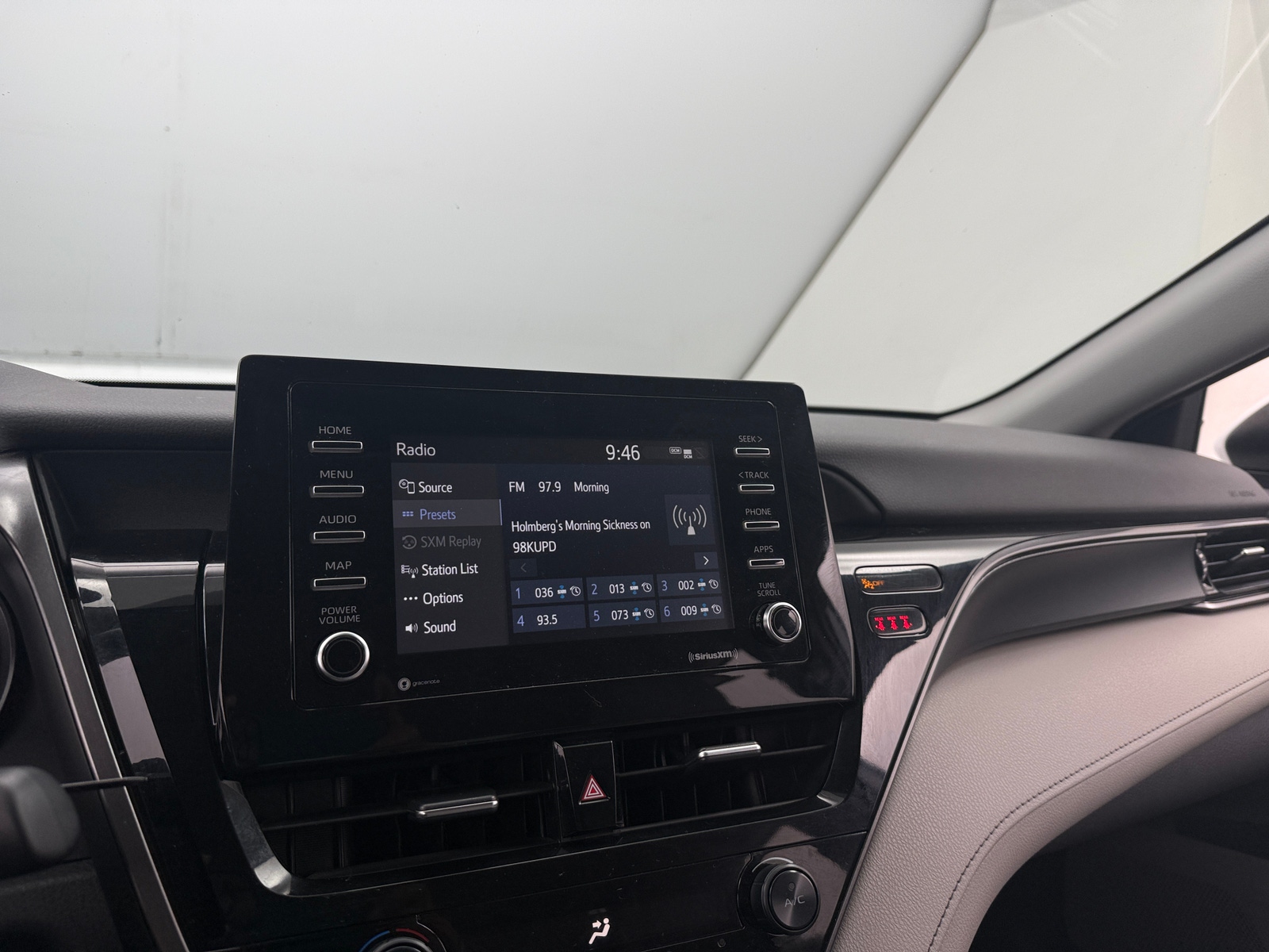 Thumbnail: 2021 Toyota Camry - 4