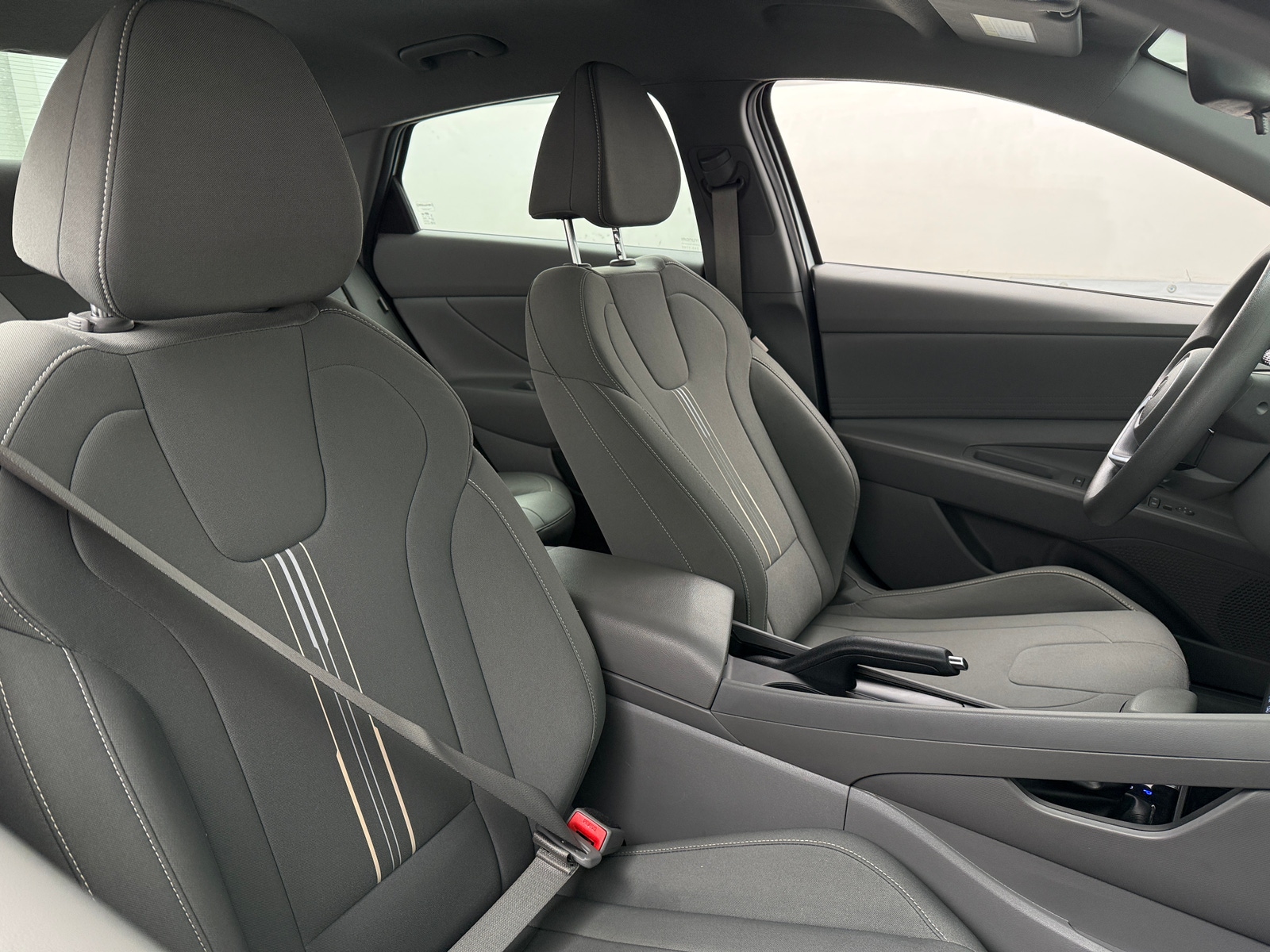 Thumbnail: 2024 Hyundai Elantra - 2