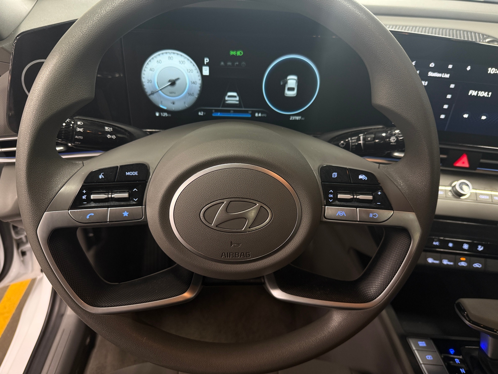 Thumbnail: 2024 Hyundai Elantra - 5