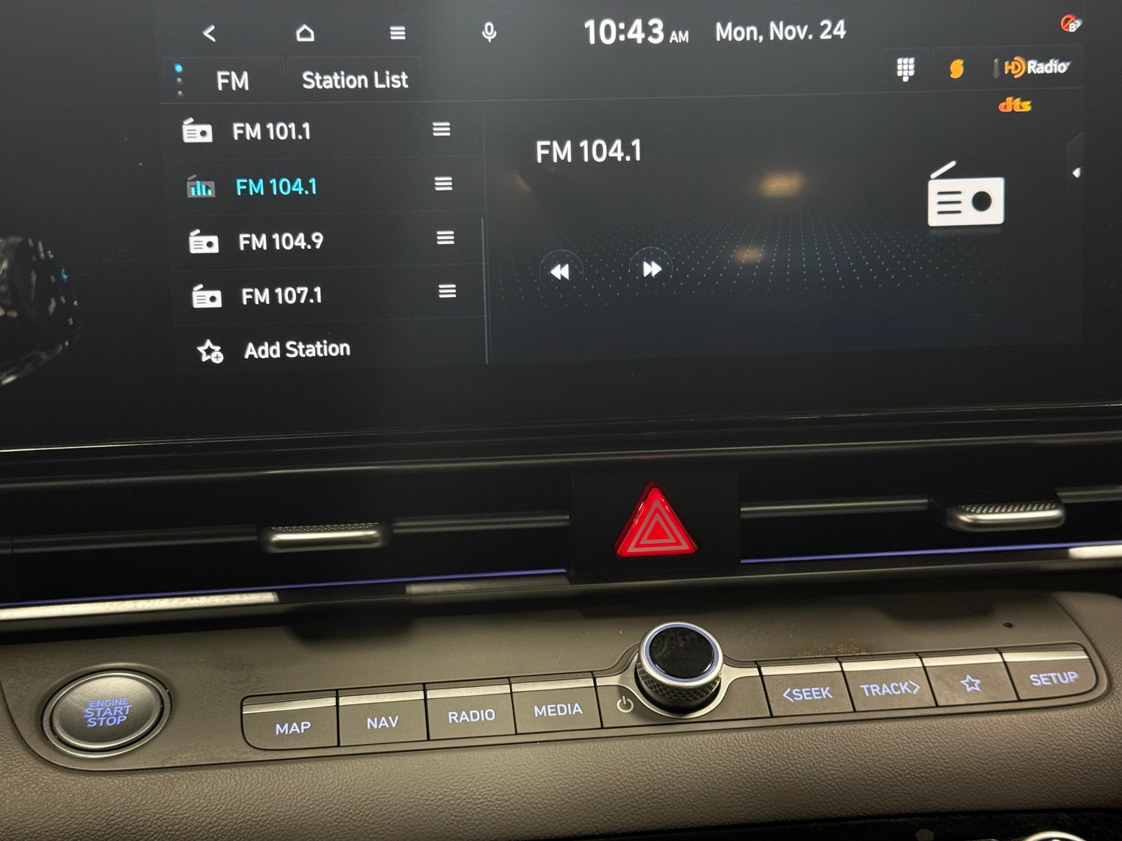 Thumbnail: 2024 Hyundai Elantra - 4