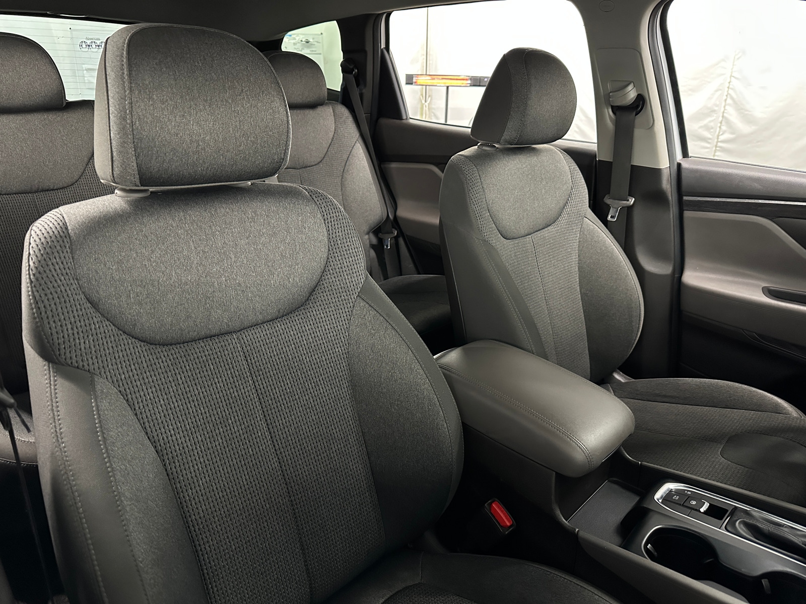 Thumbnail: 2019 Hyundai Santa Fe - 2