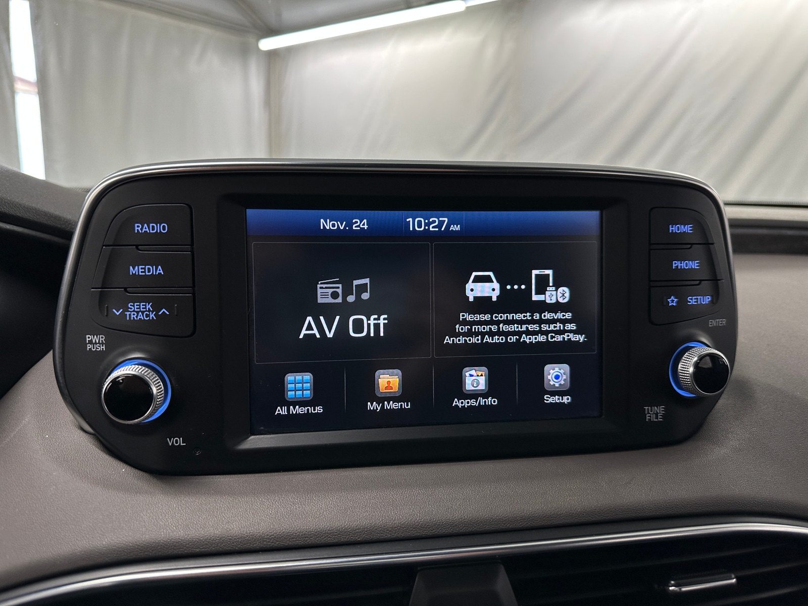 Thumbnail: 2019 Hyundai Santa Fe - 4