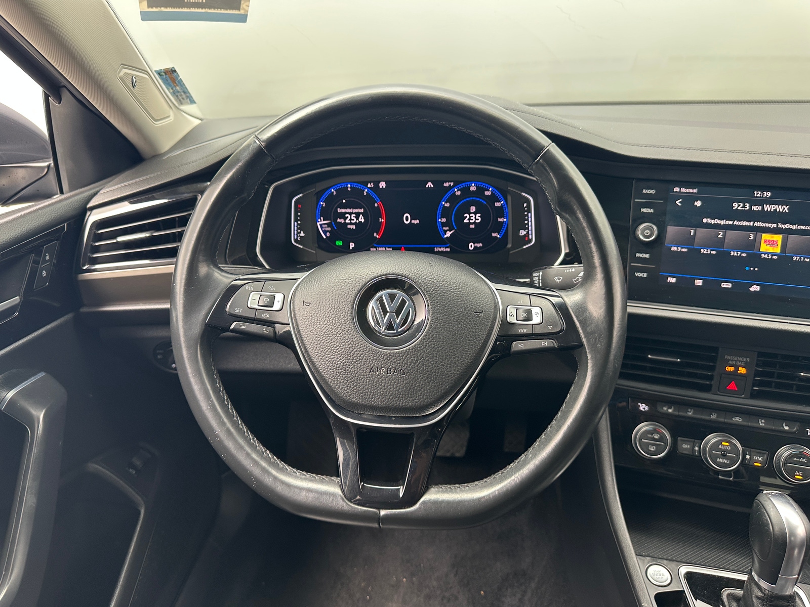 Thumbnail: 2019 Volkswagen Jetta - 4