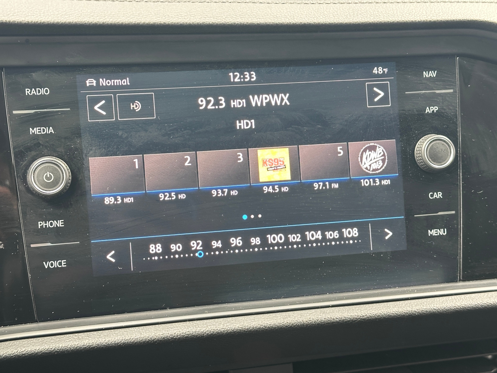 Thumbnail: 2019 Volkswagen Jetta - 3