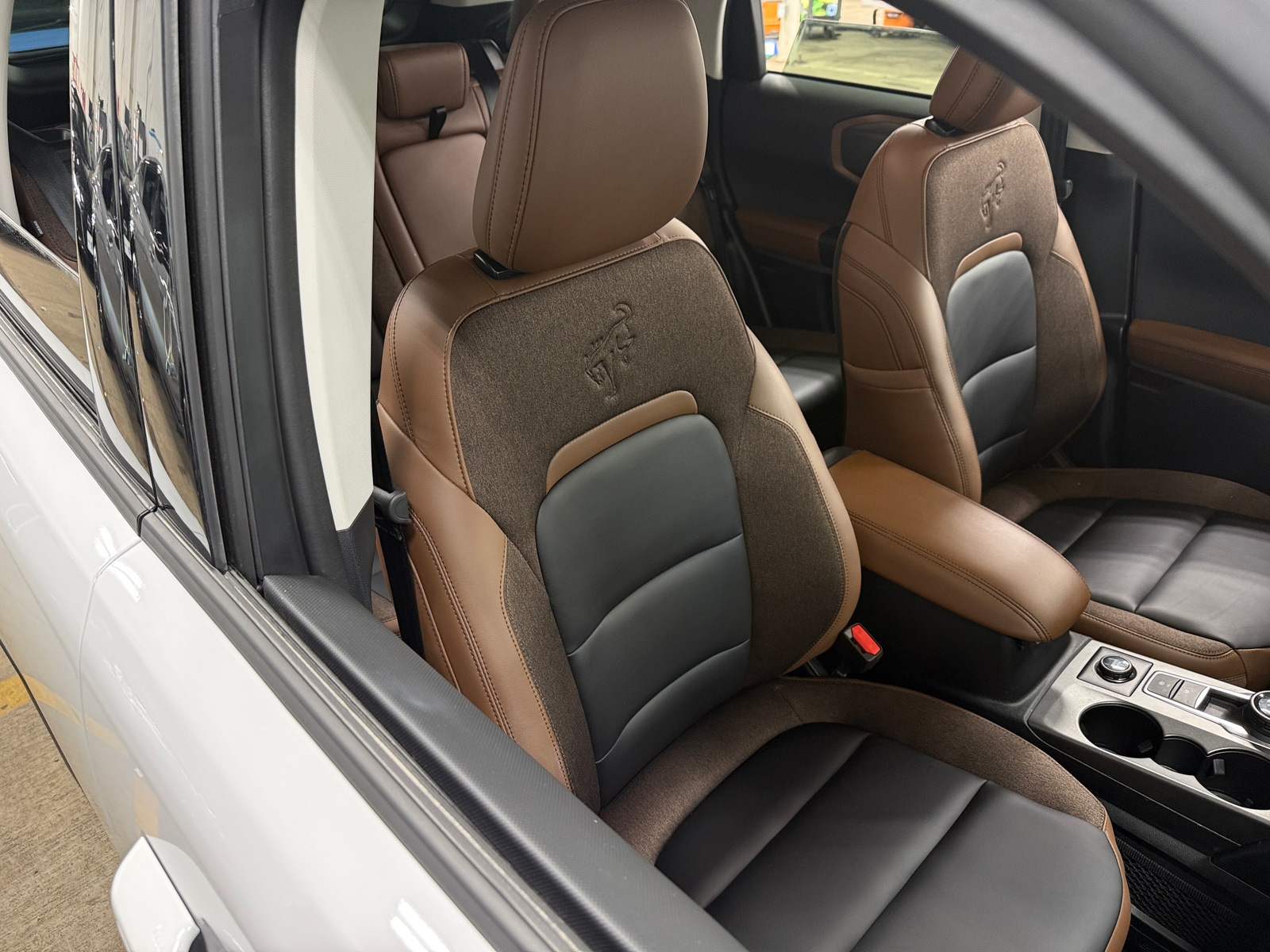 Thumbnail: 2025 Ford Bronco Sport - 2