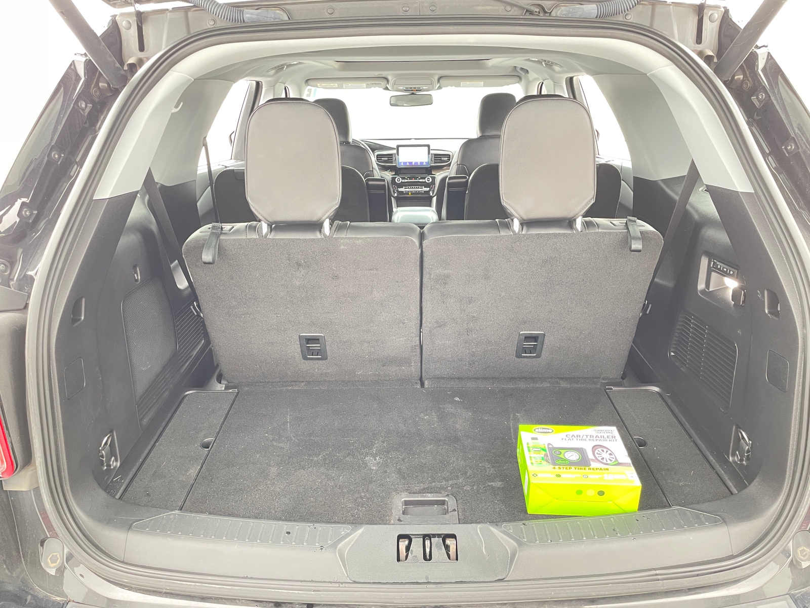 Thumbnail: 2021 Ford Explorer - 6