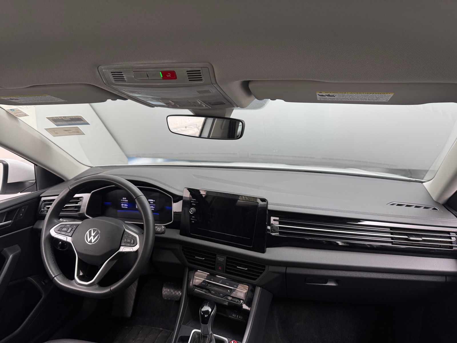 Thumbnail: 2025 Volkswagen Jetta - 3