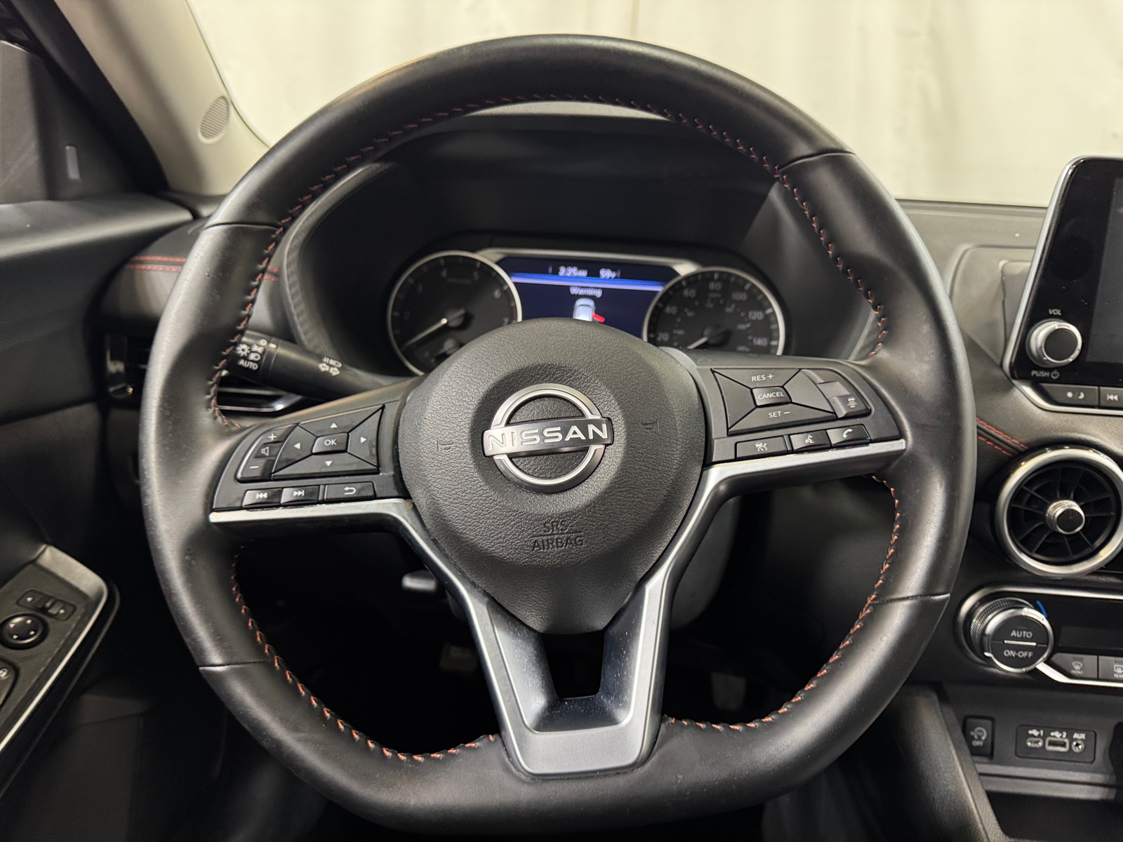 Thumbnail: 2025 Nissan Sentra - 5