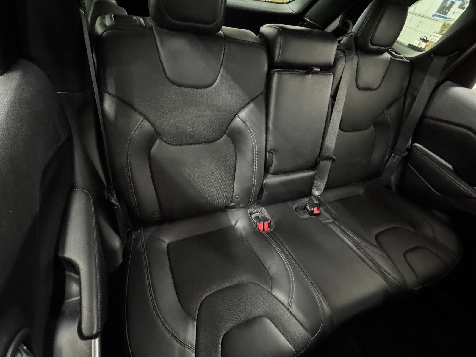 Thumbnail: 2019 Jeep Cherokee - 5