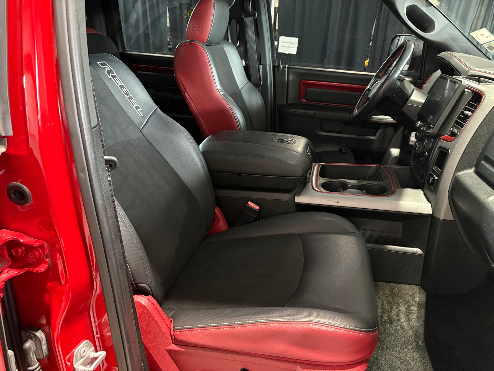 Thumbnail: 2016 RAM 1500 - 2