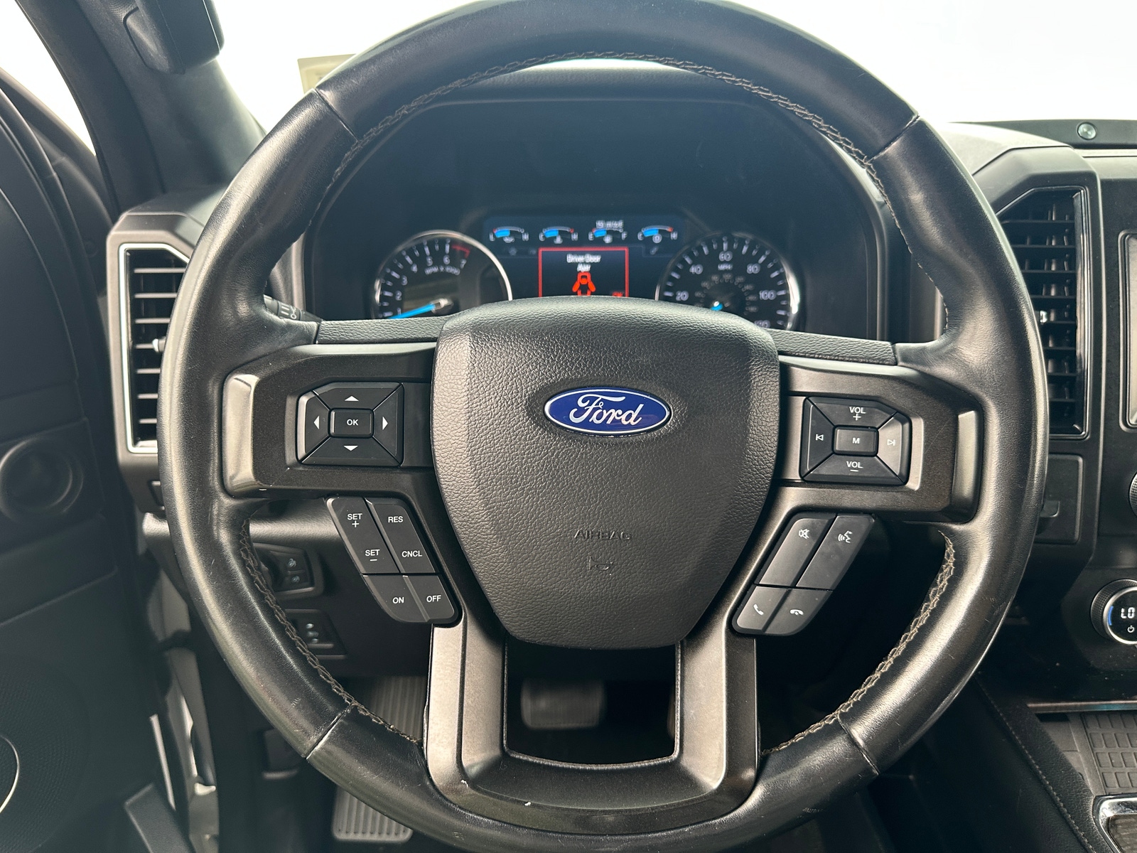 Thumbnail: 2020 Ford Expedition - 4