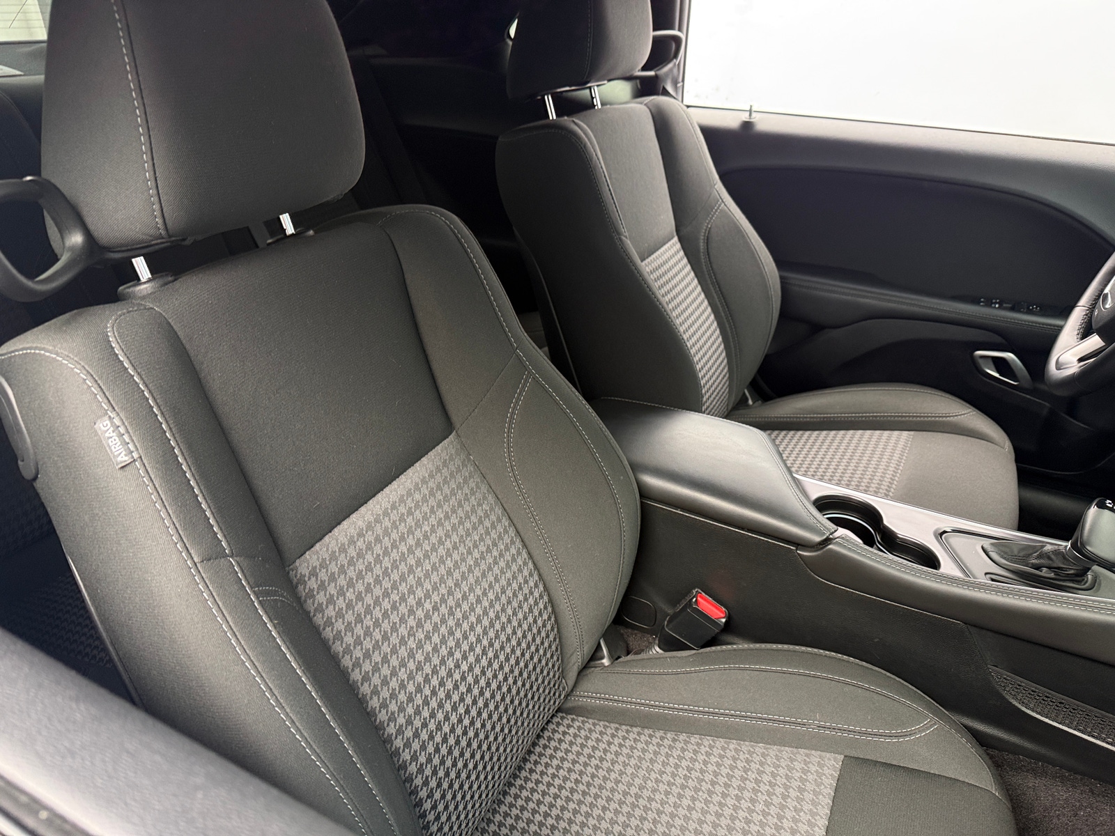 Thumbnail: 2018 Dodge Challenger - 2