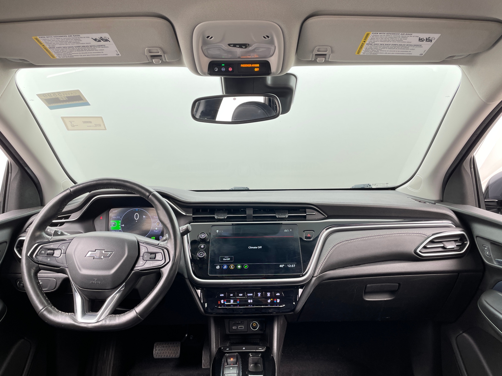 Thumbnail: 2023 Chevrolet Bolt EUV - 3