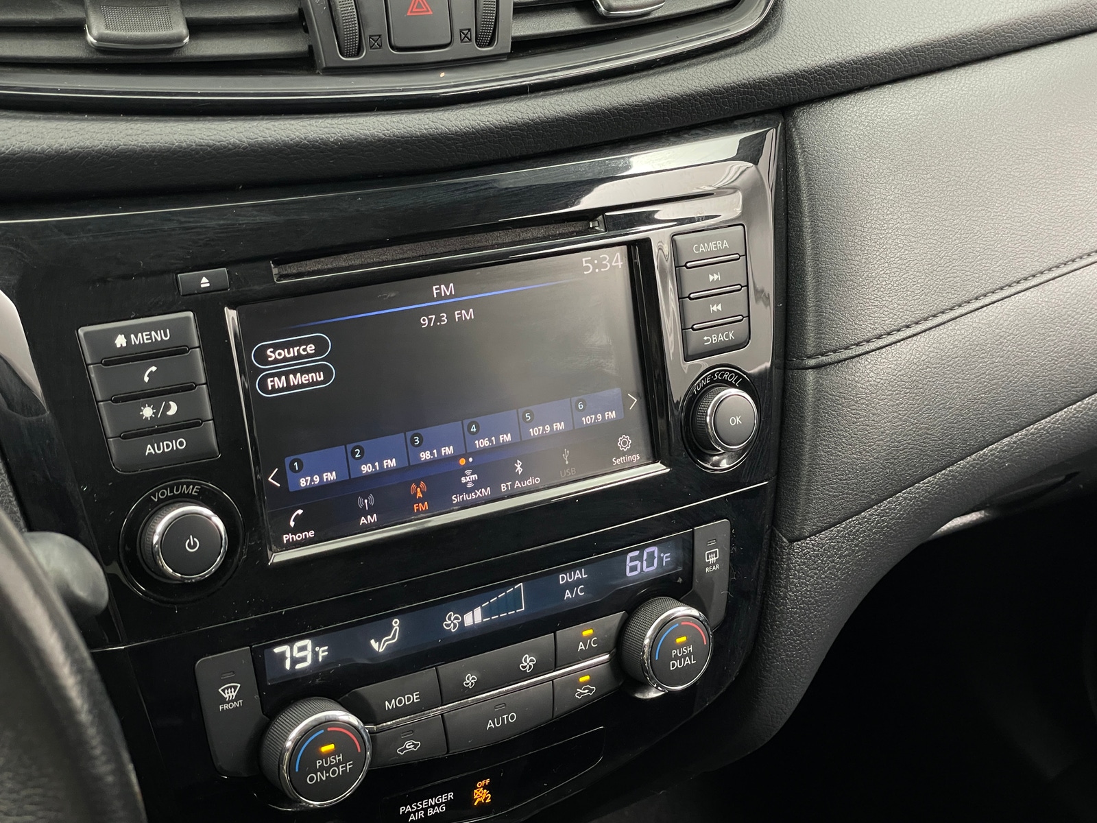 Thumbnail: 2018 Nissan Rogue - 4