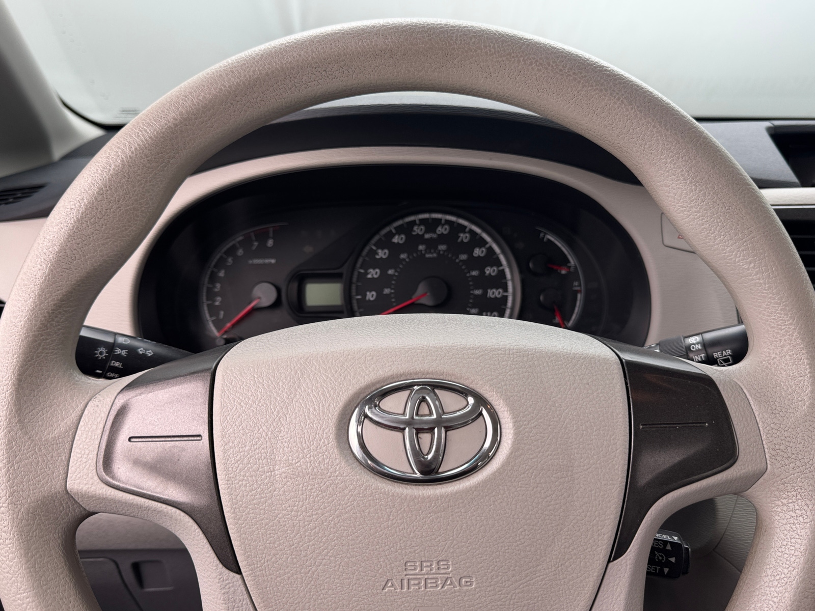 Thumbnail: 2013 Toyota Sienna - 5