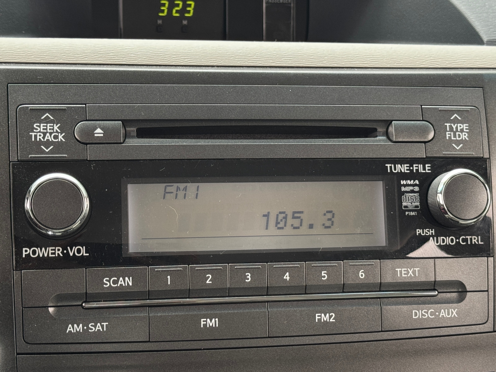 Thumbnail: 2013 Toyota Sienna - 4