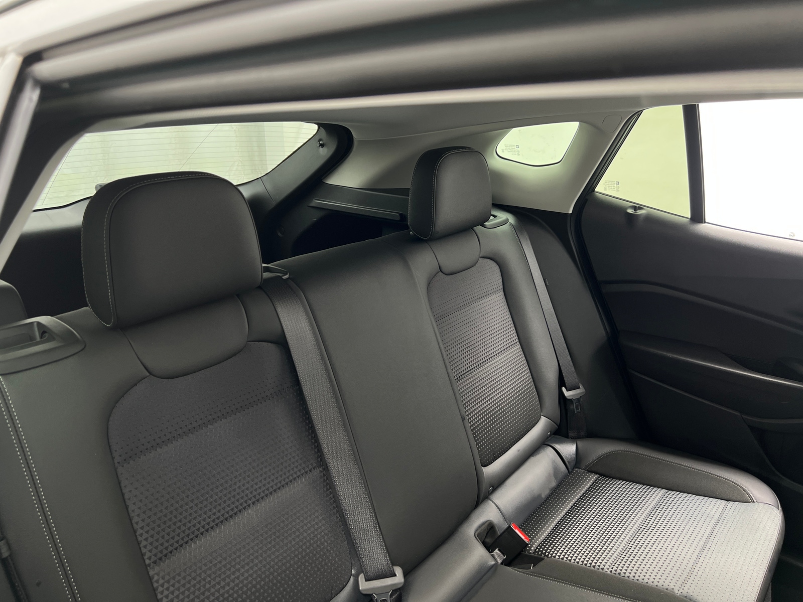 Thumbnail: 2025 Chevrolet Trax - 6