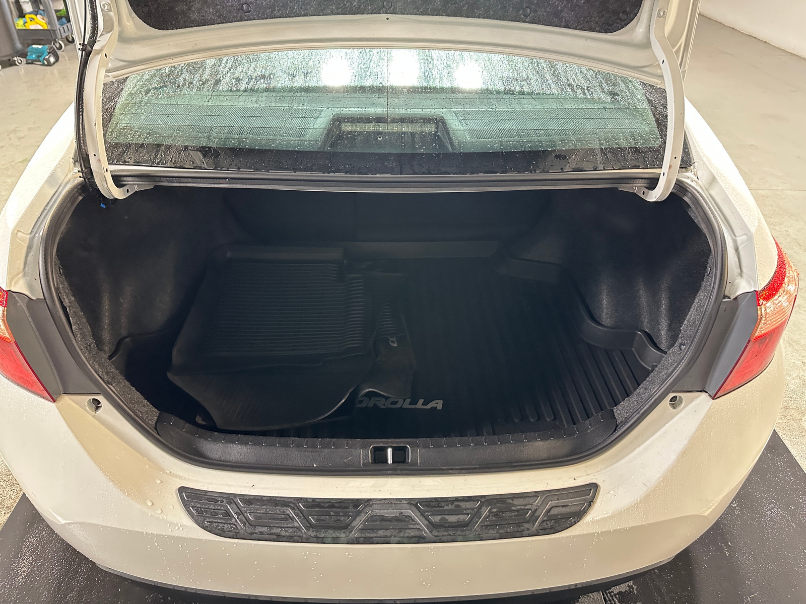 Thumbnail: 2017 Toyota Corolla - 7