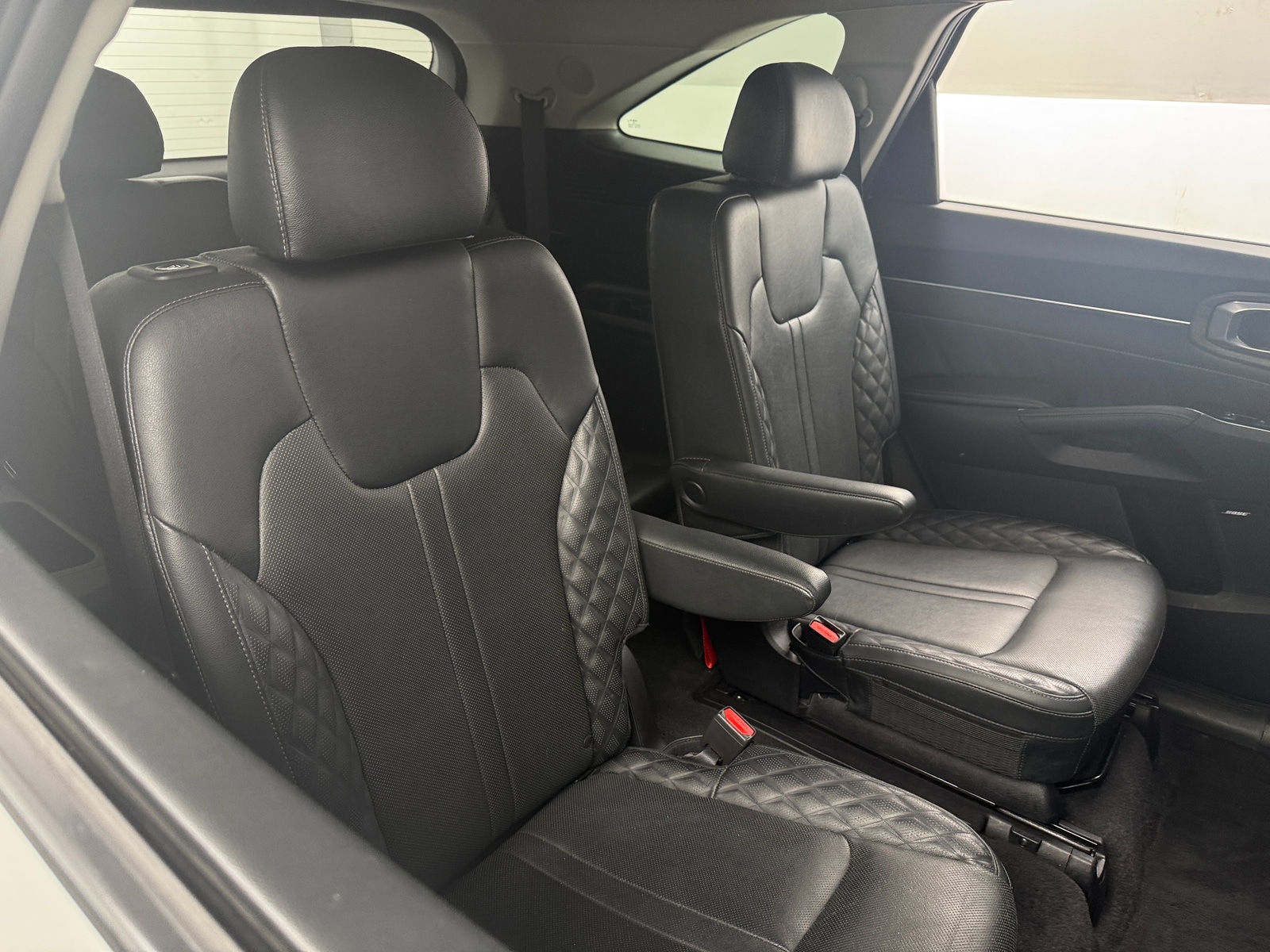 Thumbnail: 2022 Kia Sorento - 5