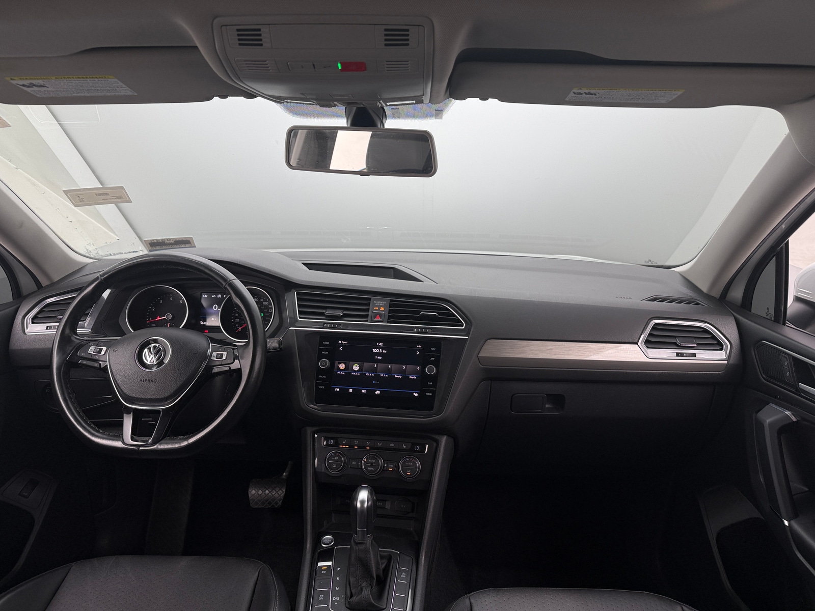 Thumbnail: 2018 Volkswagen Tiguan - 2