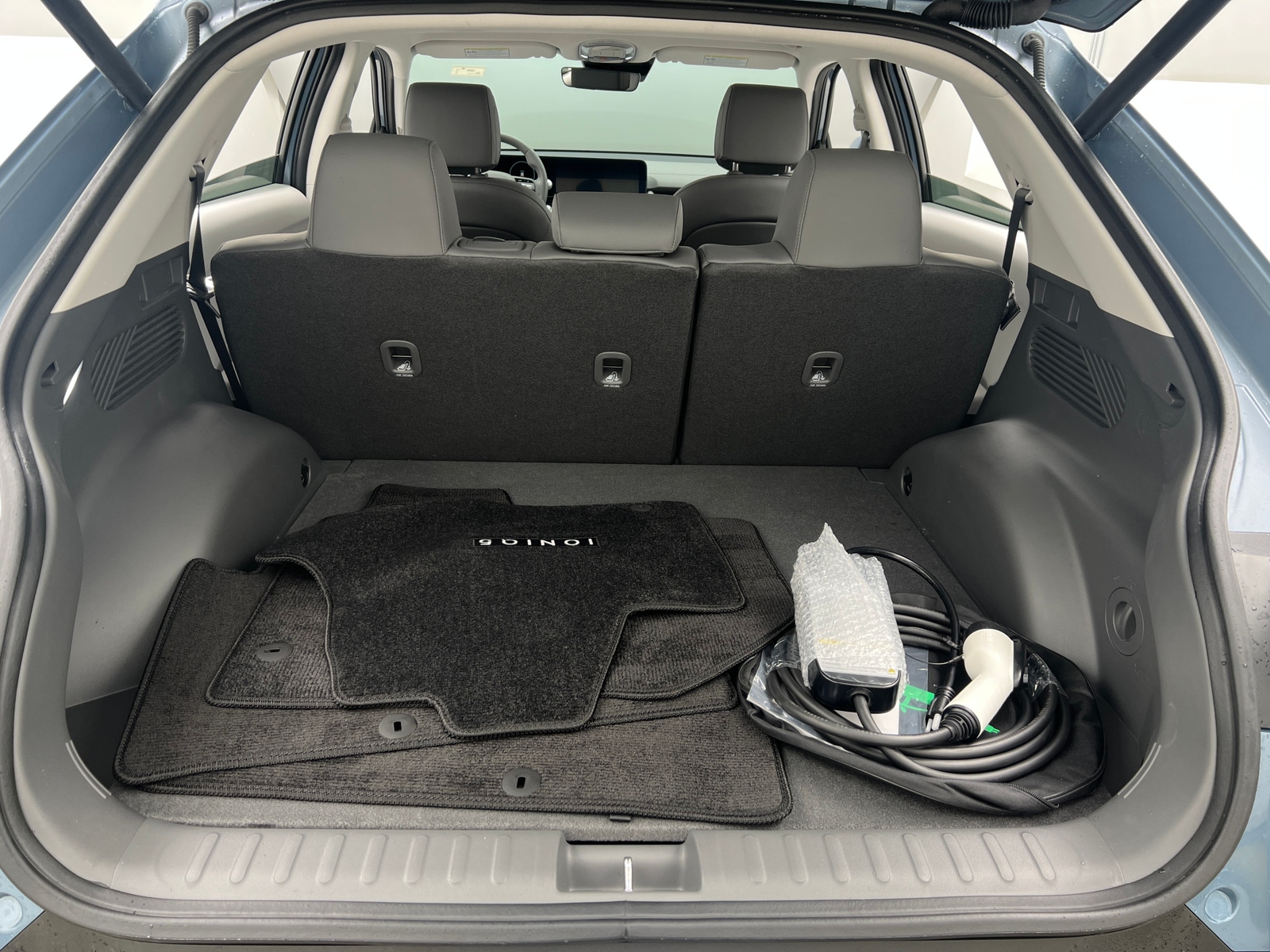 Thumbnail: 2025 Hyundai Ioniq 5 - 6