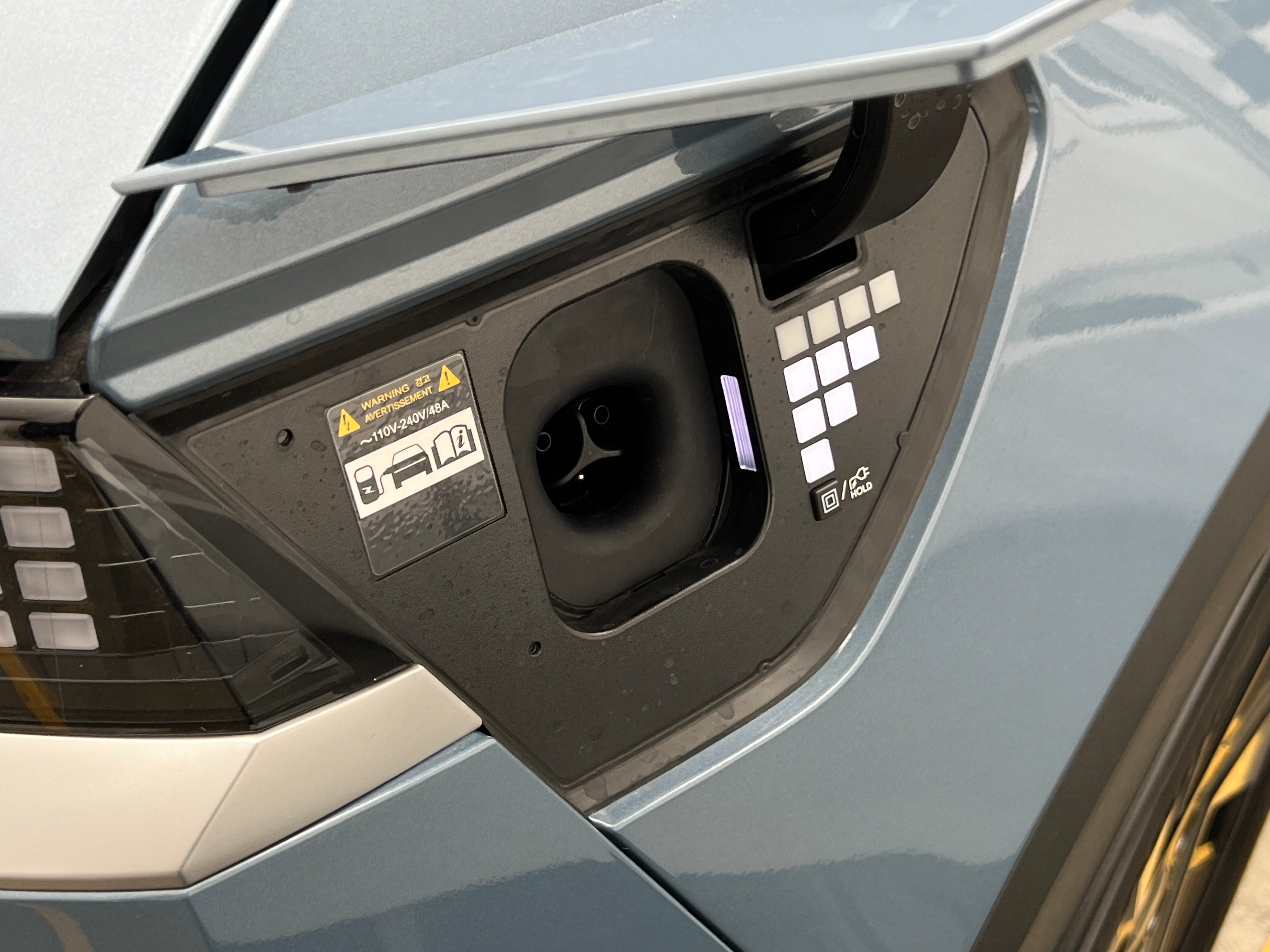 Used 2025 Hyundai IONIQ 5 SEL with VIN 7YAKN4DA8SY025021 for sale in Oak Creek, WI