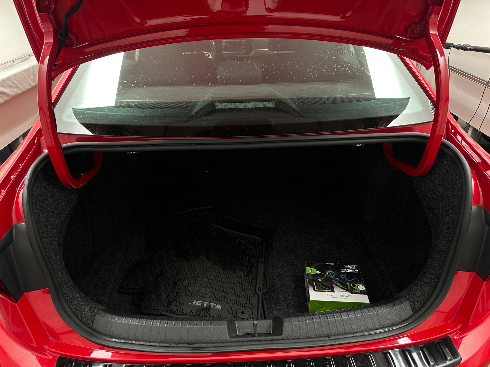 Thumbnail: 2019 Volkswagen Jetta - 7