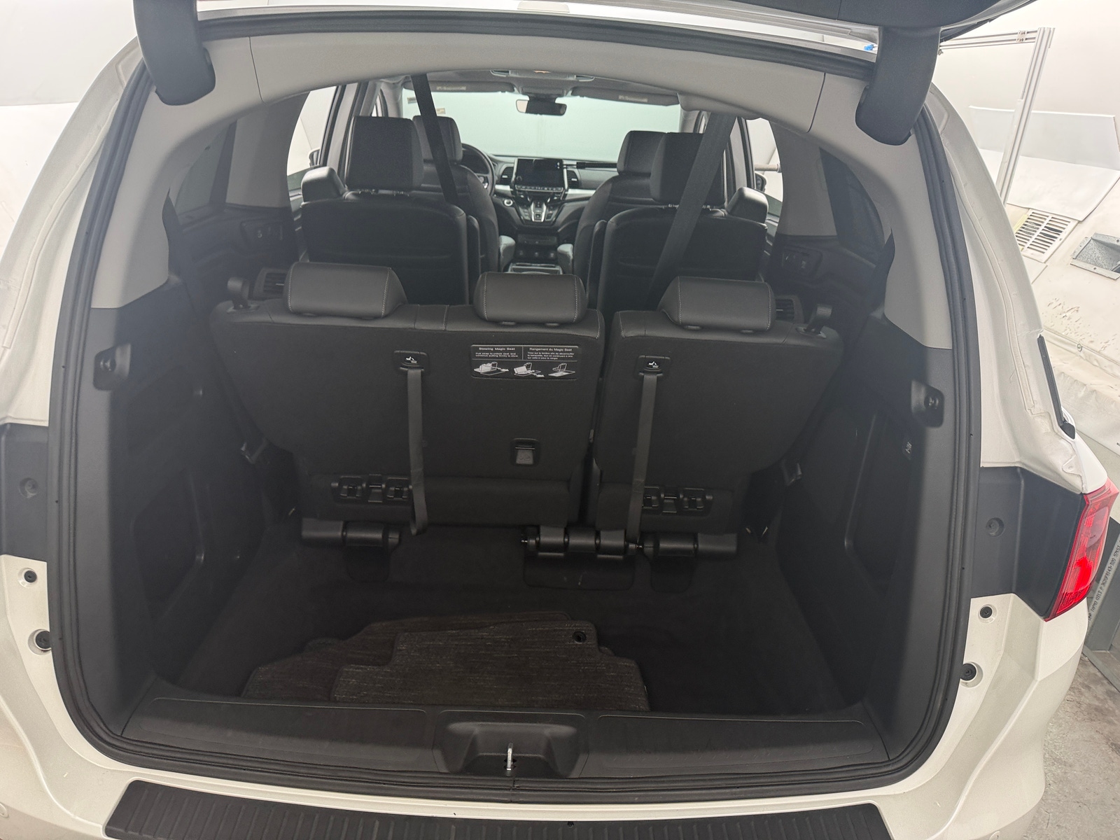 Thumbnail: 2024 Honda Odyssey - 6