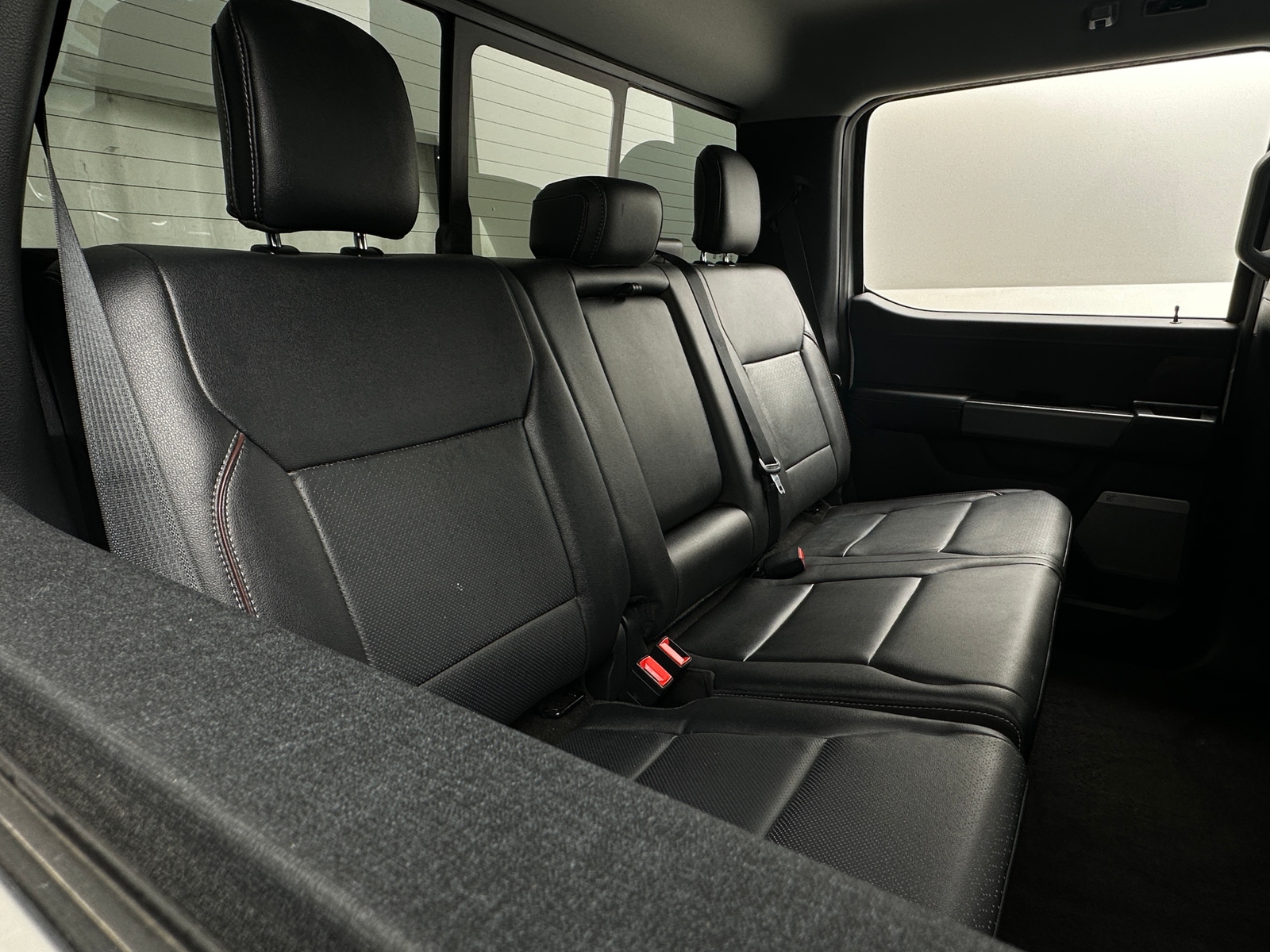 Thumbnail: 2022 Ford Econoline - 5