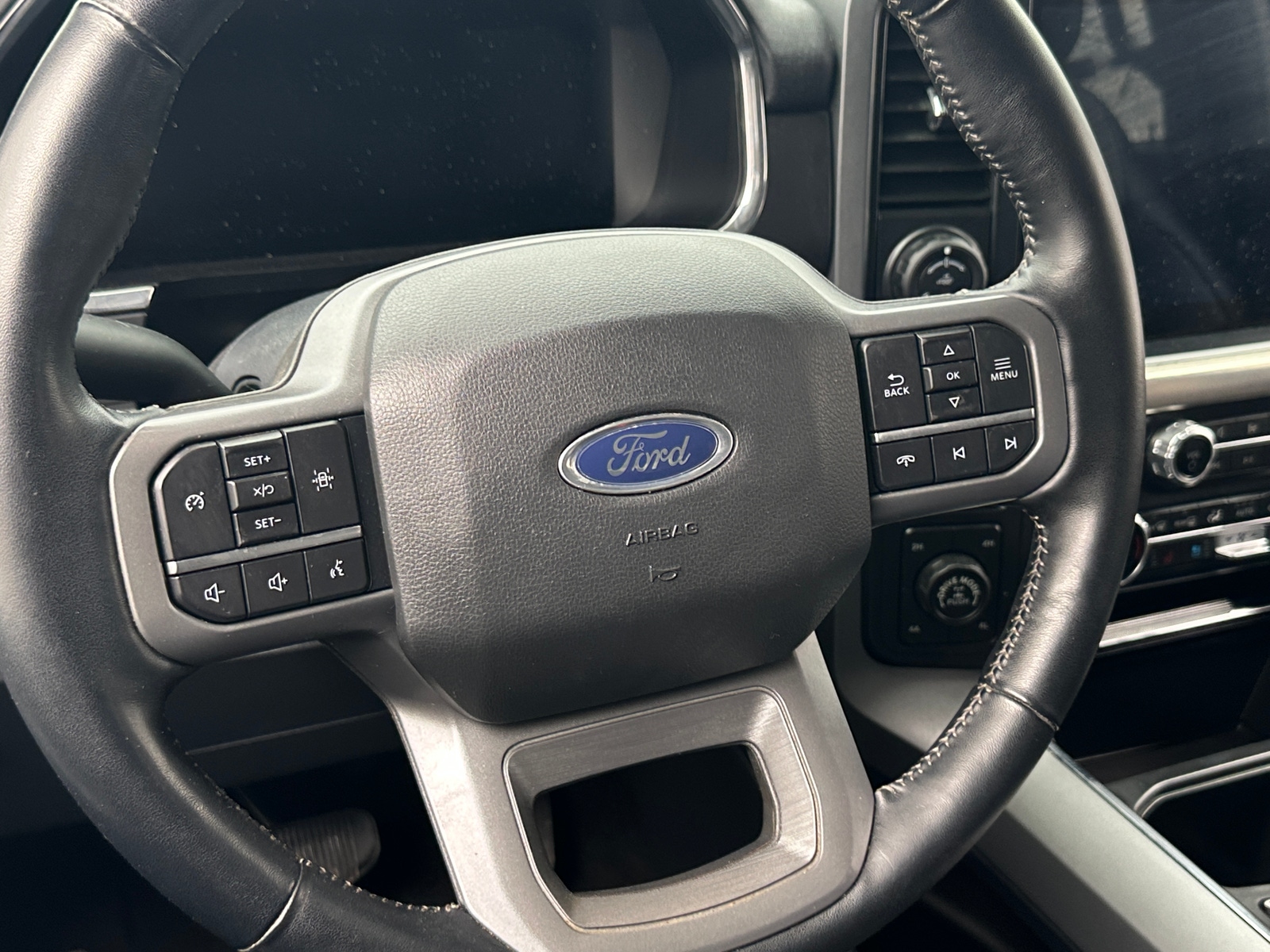 Thumbnail: 2022 Ford Econoline - 4