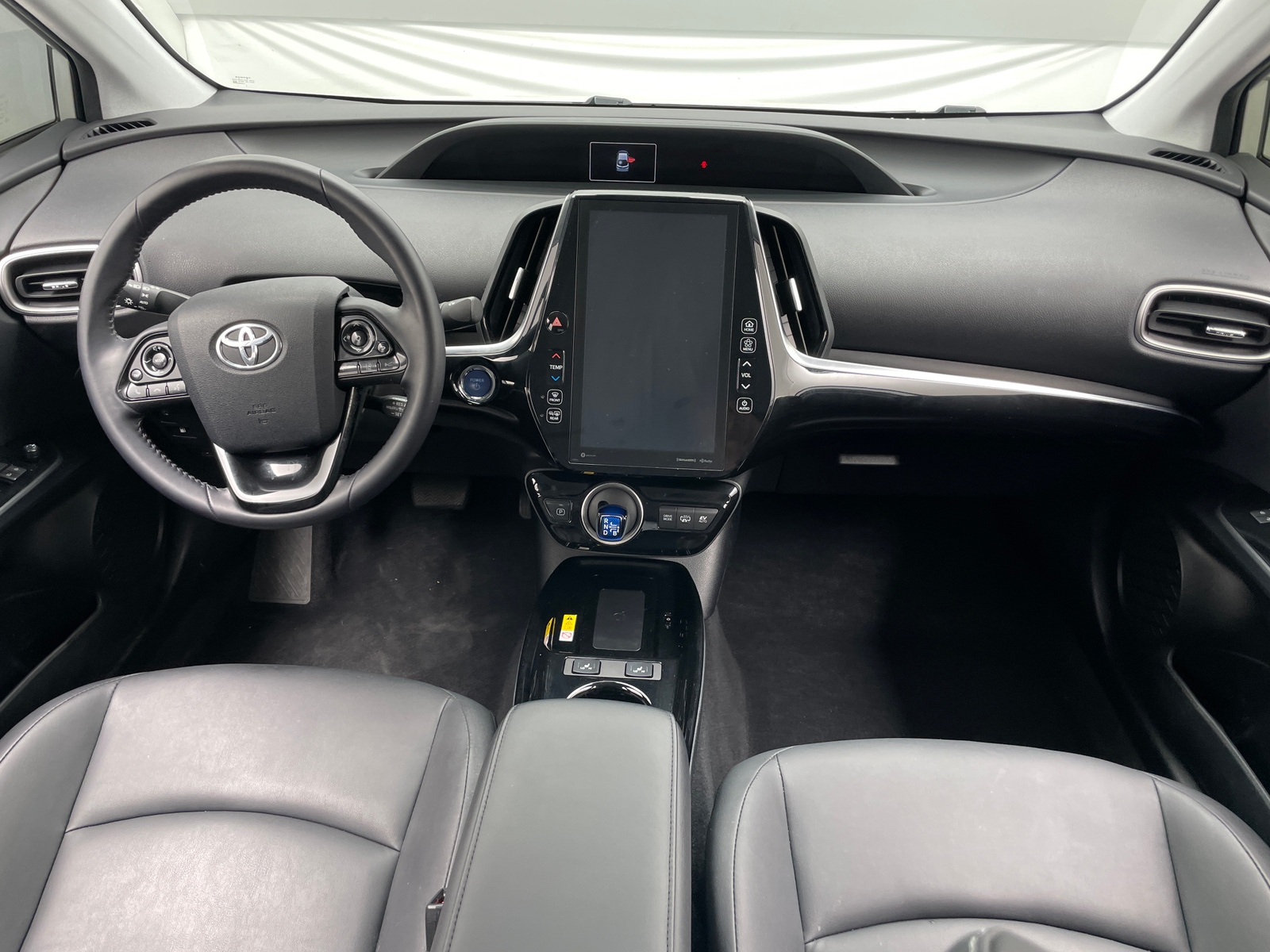 Thumbnail: 2020 Toyota Prius Prime - 3