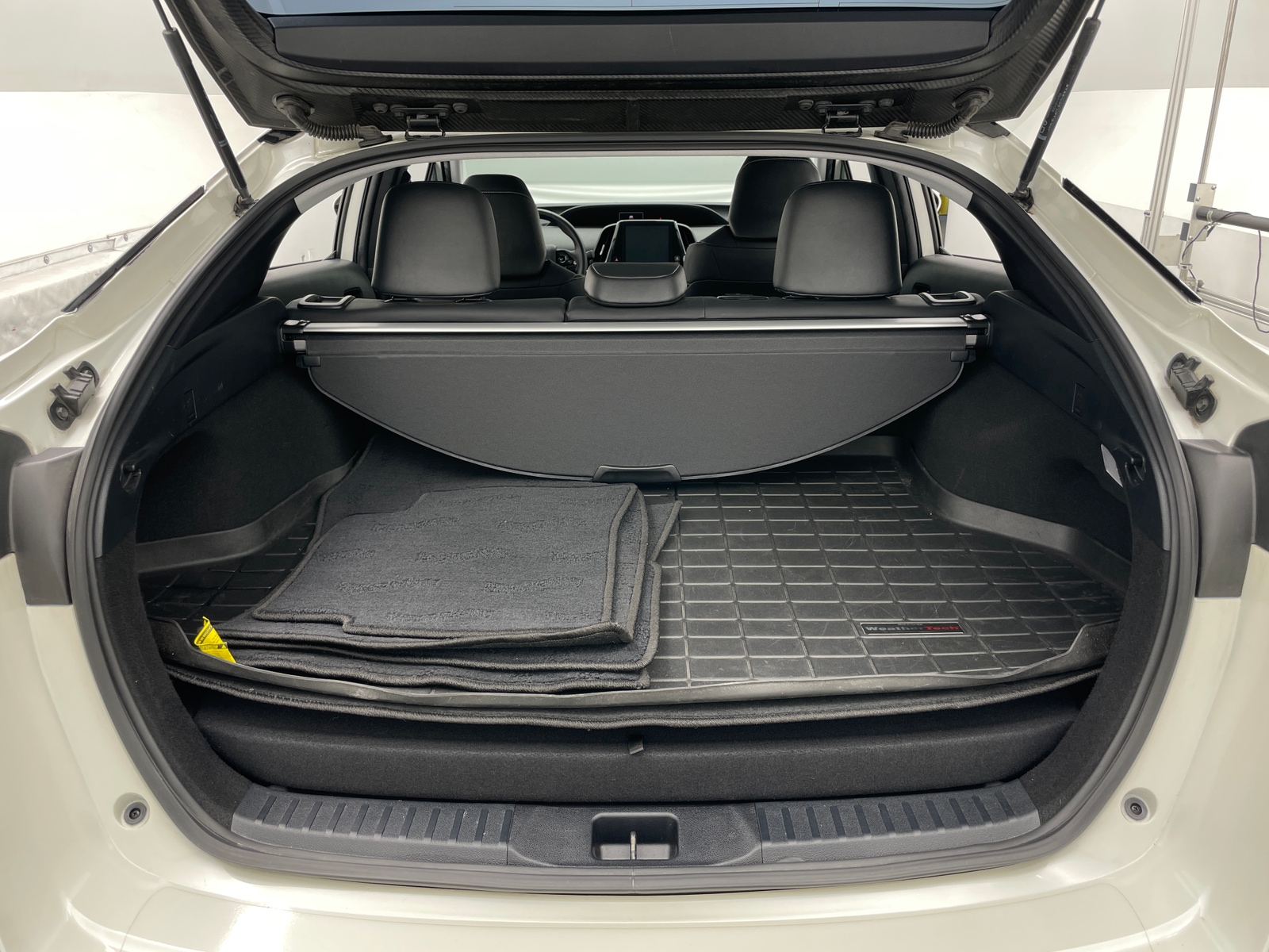 Thumbnail: 2020 Toyota Prius Prime - 7