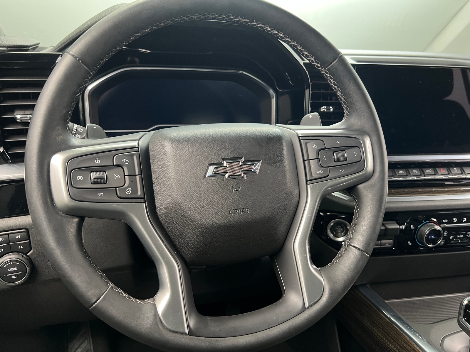 Thumbnail: 2024 Chevrolet Silverado 1500 - 5