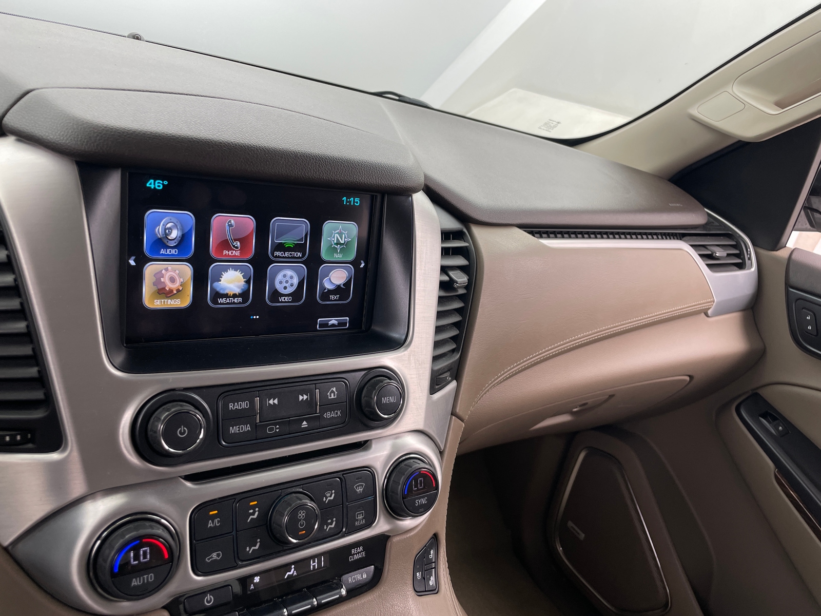 Thumbnail: 2018 GMC Yukon - 3