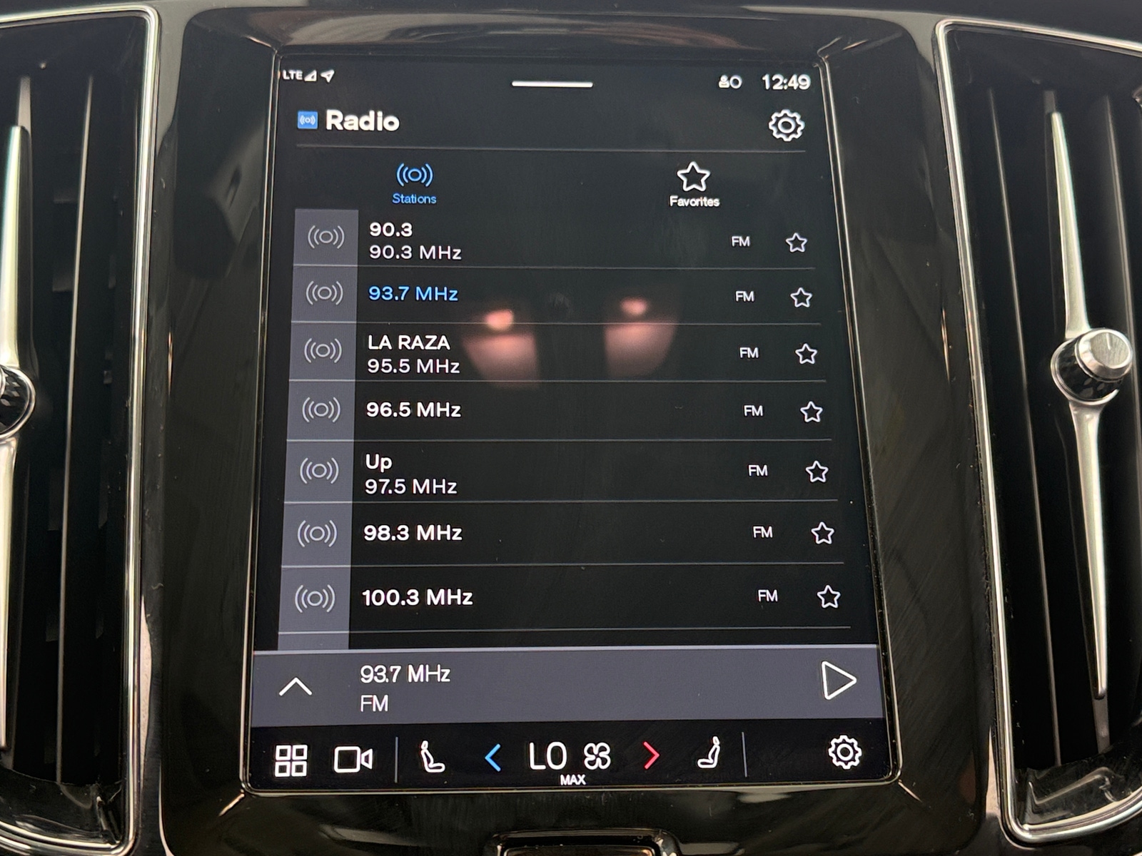 Thumbnail: 2025 Volvo V60 - 3