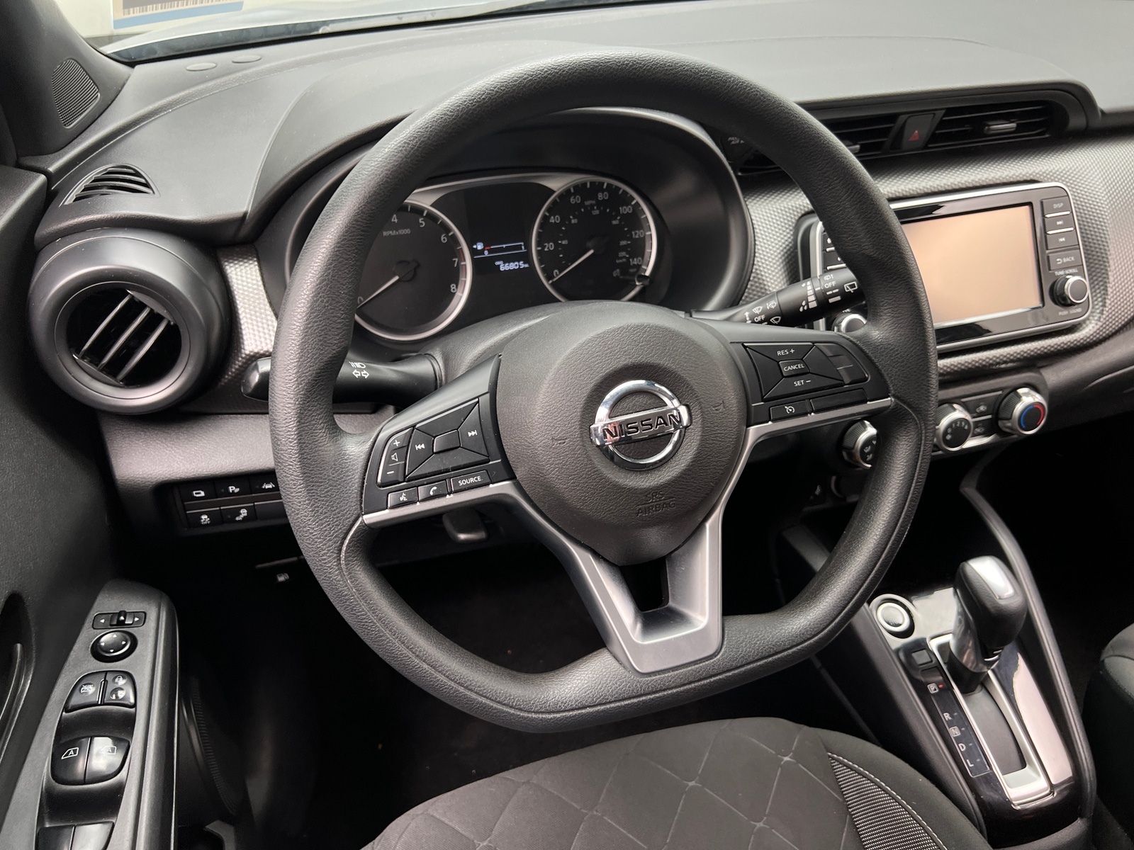 Thumbnail: 2020 Nissan Kicks - 5