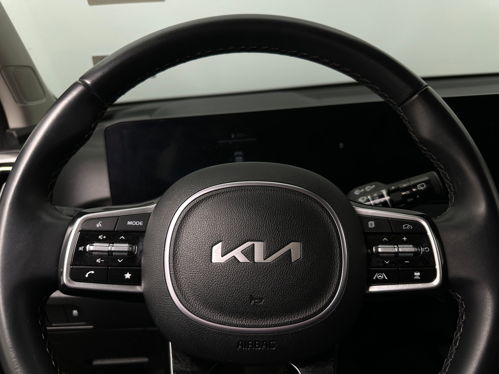 Thumbnail: 2024 Kia Sorento - 4