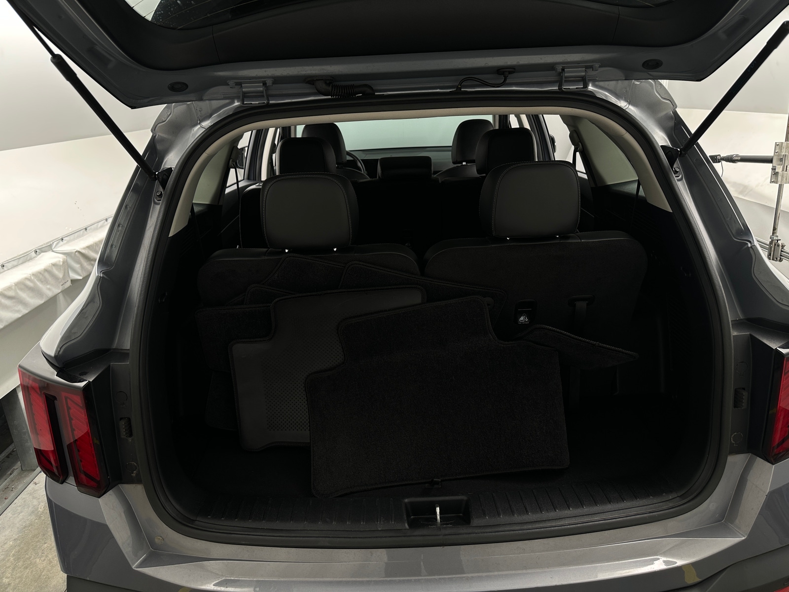 Thumbnail: 2024 Kia Sorento - 6