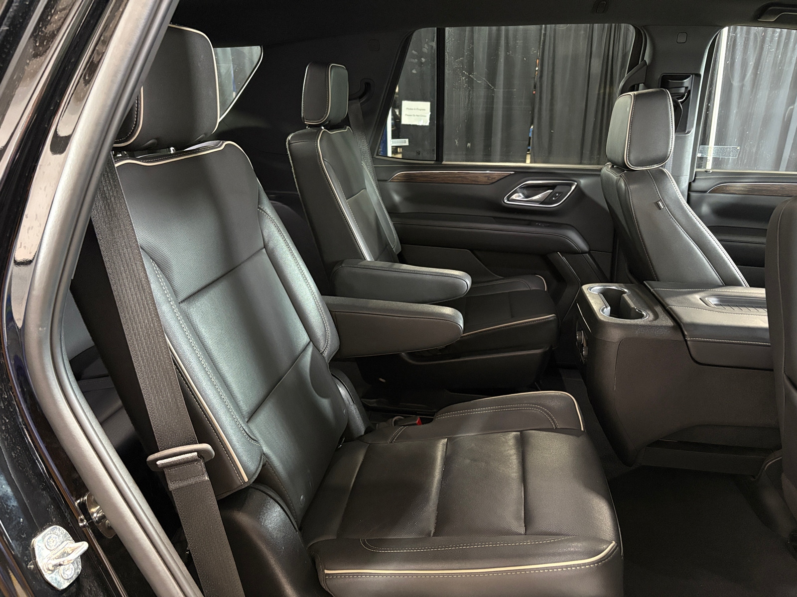 Thumbnail: 2024 Chevrolet Tahoe - 5