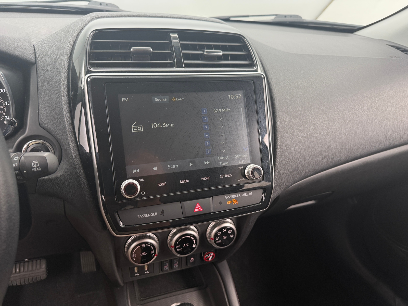 Thumbnail: 2024 Mitsubishi Outlander Sport - 3