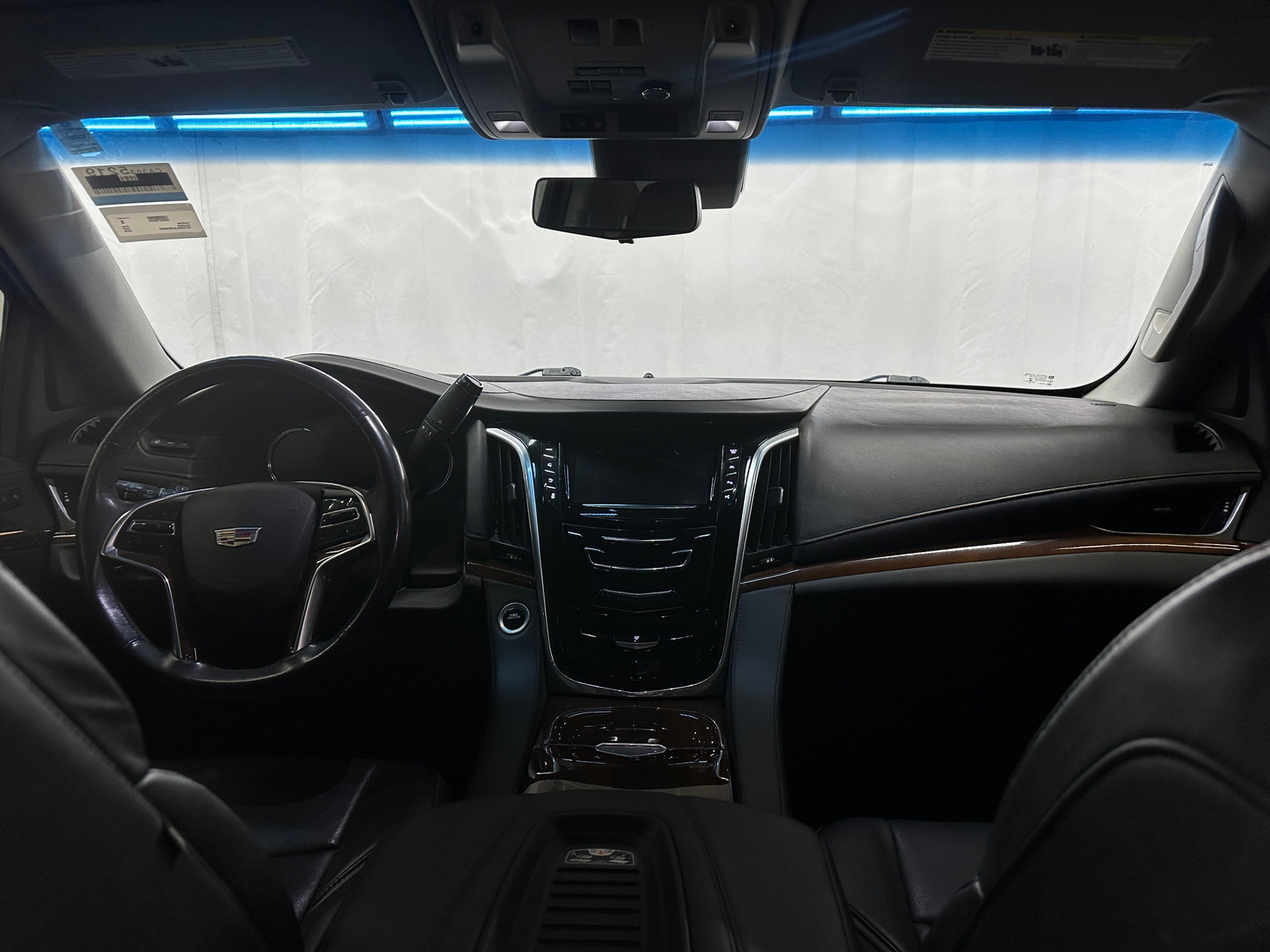 Thumbnail: 2018 Cadillac Escalade - 2