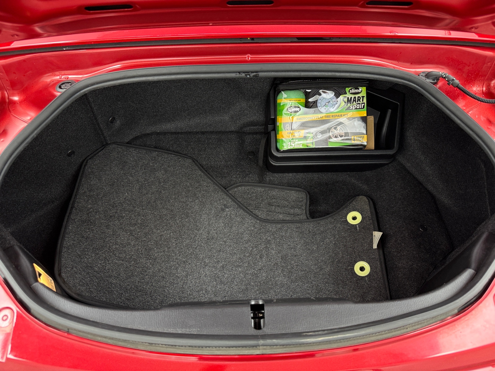 Thumbnail: 2017 Mazda MX-5 Miata - 5