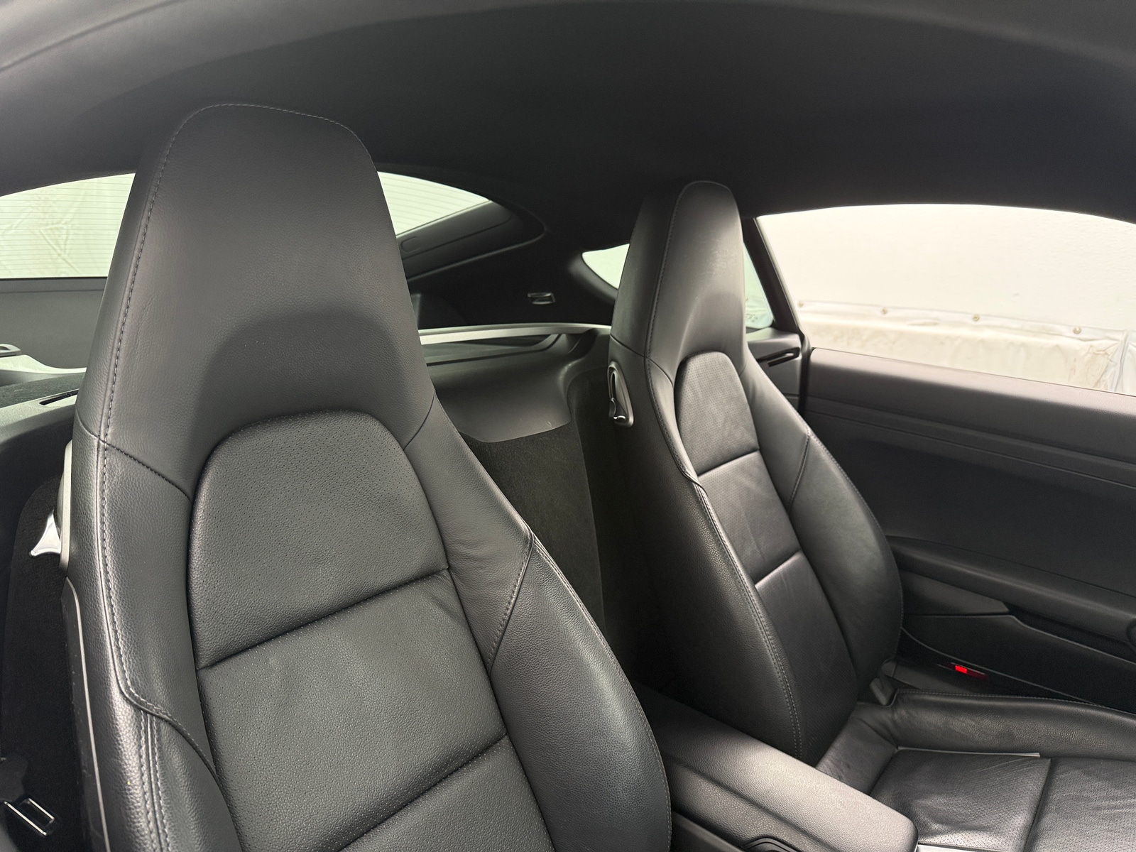 Thumbnail: 2014 Porsche Cayman - 2